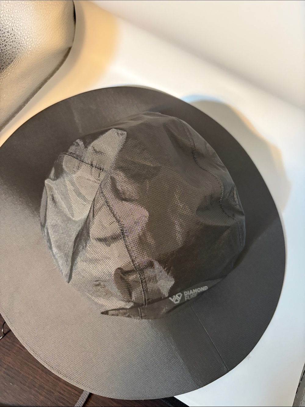 Outdoor Research Helium Charcoal Wide-Brim Sun Rain Hat size Smaill - Picture 3 of 6